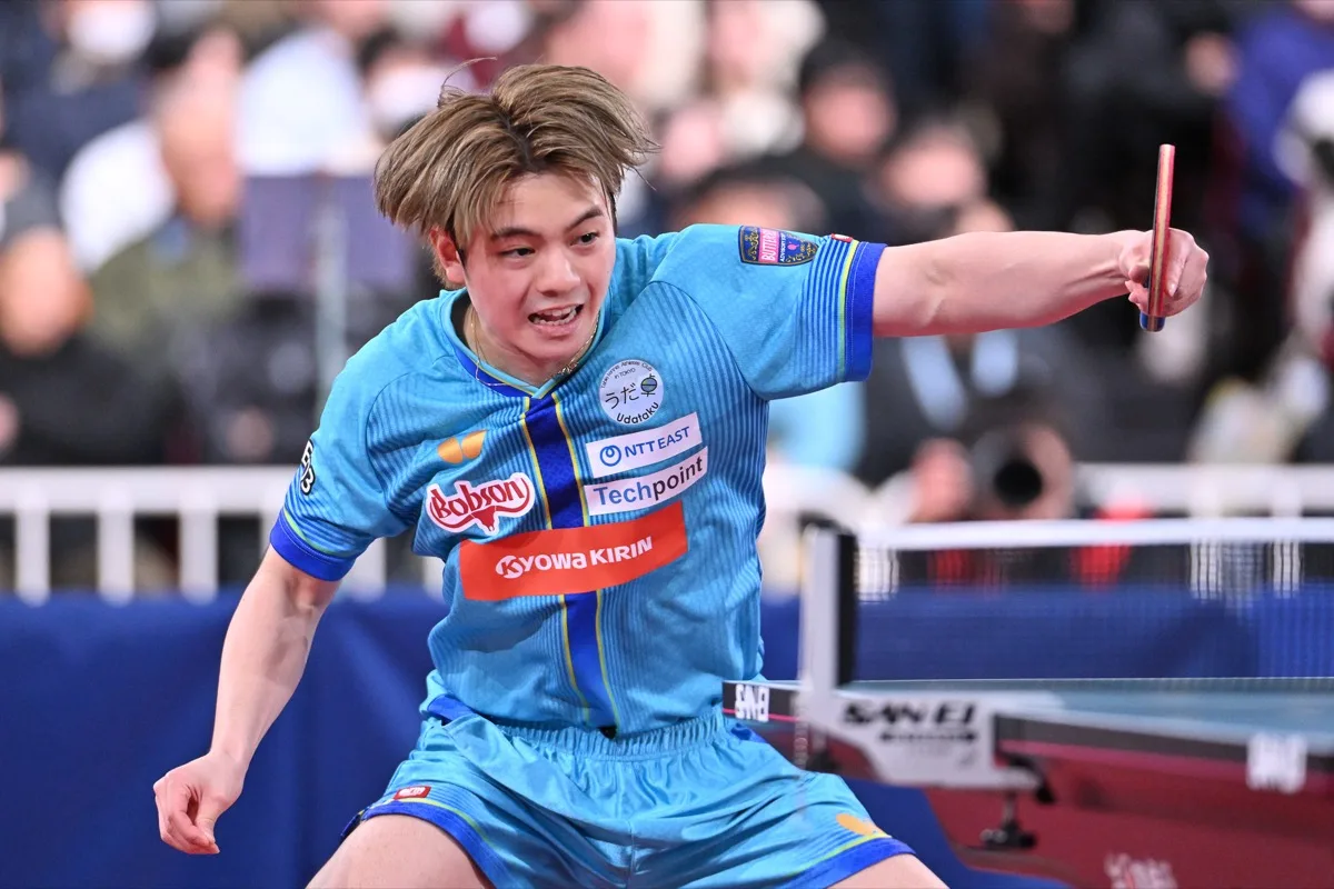 試合中の卓球・宇田幸矢選手